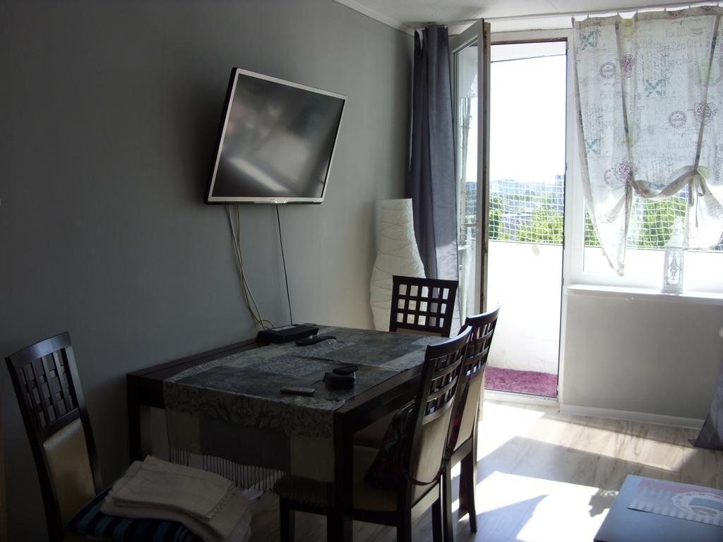 شقة Apartament Obroncow Wybrzeza غدانسك الغرفة الصورة
